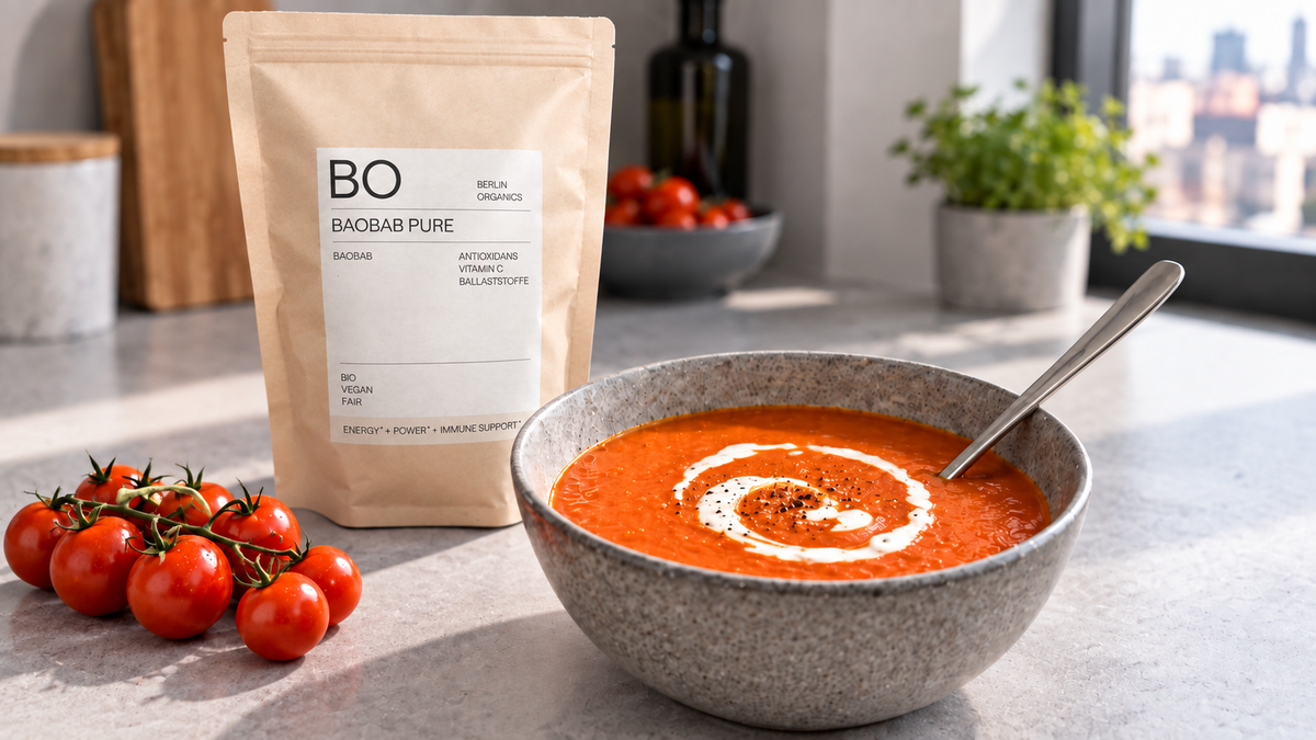 Cremige Baobab-Tomatensuppe mit Kokosmilch