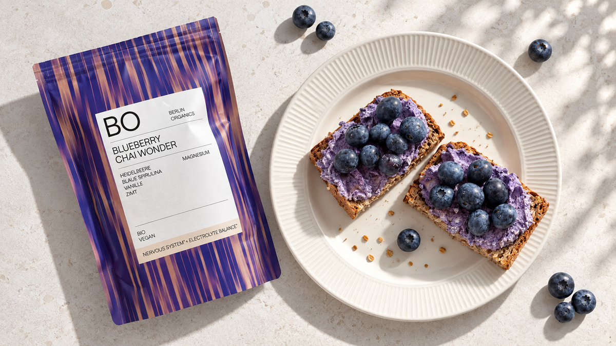 Blueberry Chai Toast mit Heidelbeeren mit Blueberry Chai Wonder