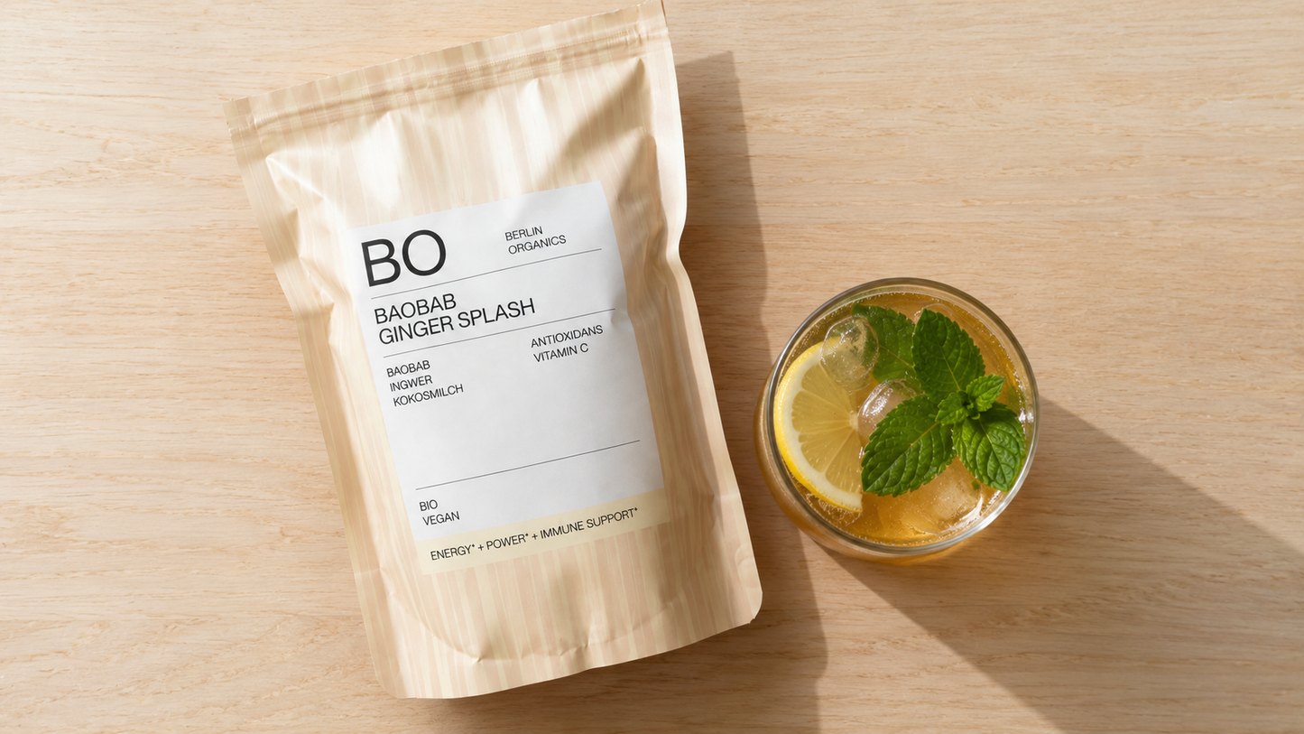 Superfood Iced Tea mit Baobab Ginger Splash, Zitrone & Minze